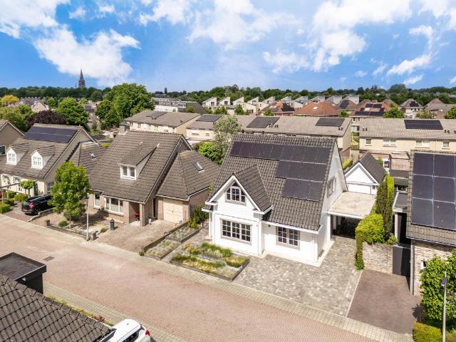 Villa te koop in Berghem, Noord Brabant