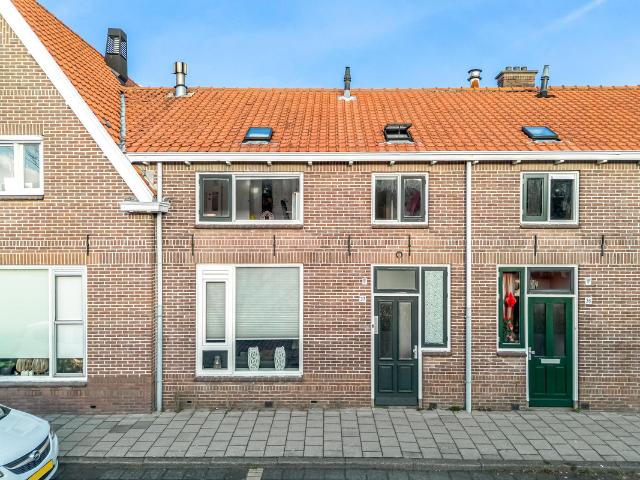 Woning te koop in Sassenheim, Zuid Holland