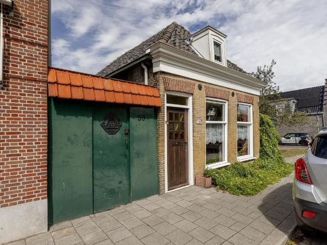 Woning te koop in Overschie, Rotterdam