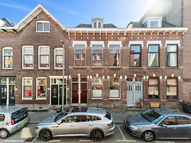 Bovenwoning te koop in Rotterdam, Liskwartier