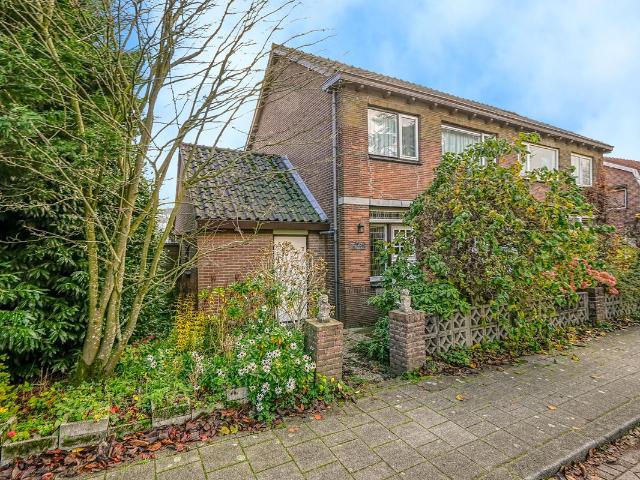 Woning te koop in IJsselmonde, Rotterdam