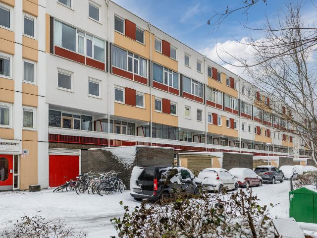 Dubbele Bovenwoning te koop in Buitenhof, Delft