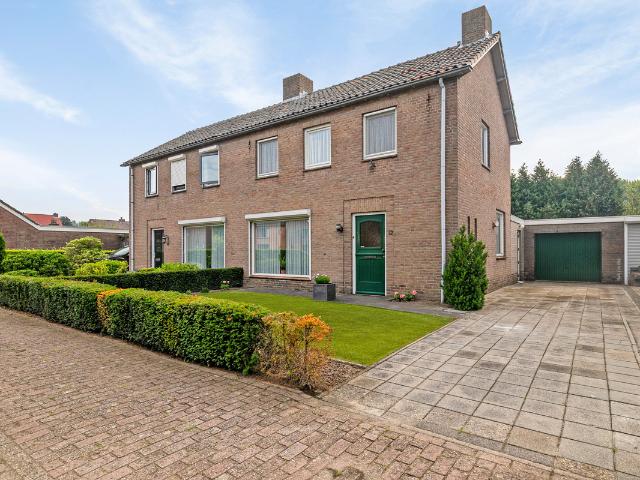 Eengezinswoning te koop in 's-hertogenbosch, Kom Engelen