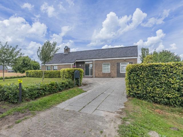 Eengezinswoning te koop in Drouwenermond