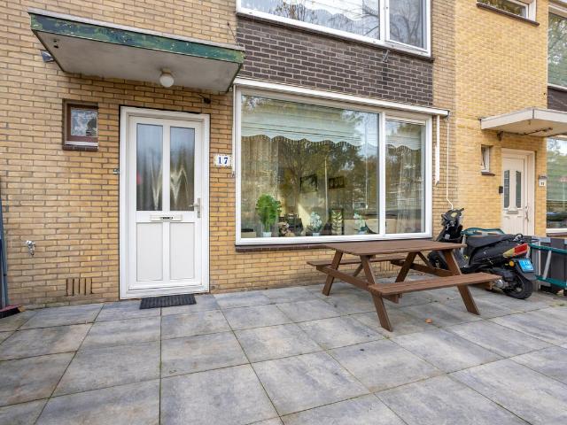 Eengezinswoning te koop in Zaandam, Noord Holland