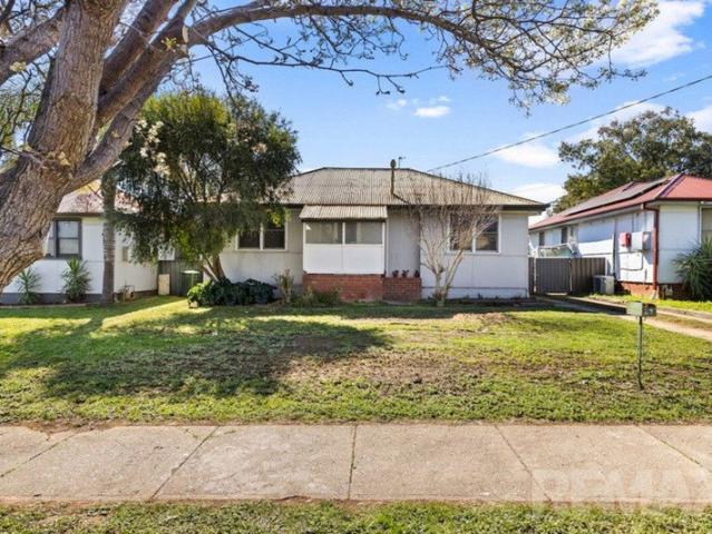 House for rent in Mount Austin, Wagga Wagga City Council