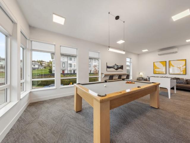 Apartment for rent in Surrey, British Columbia