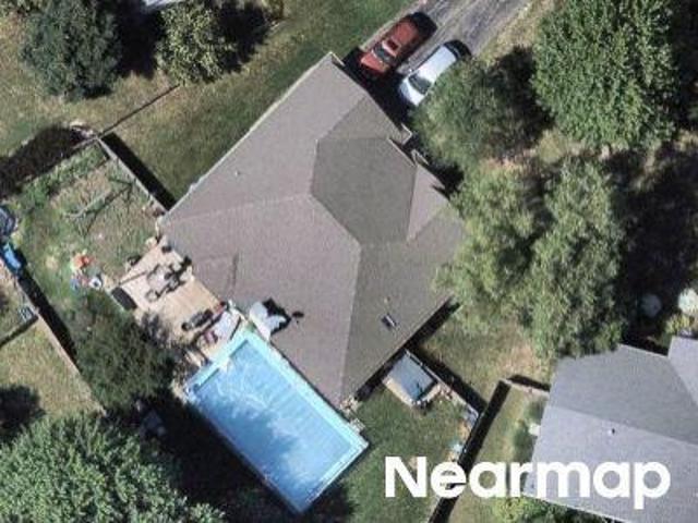 House for sale in Mchenry, Illinois