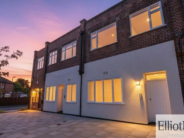 Apartment for rent in London Borough of Ealing, Greater London