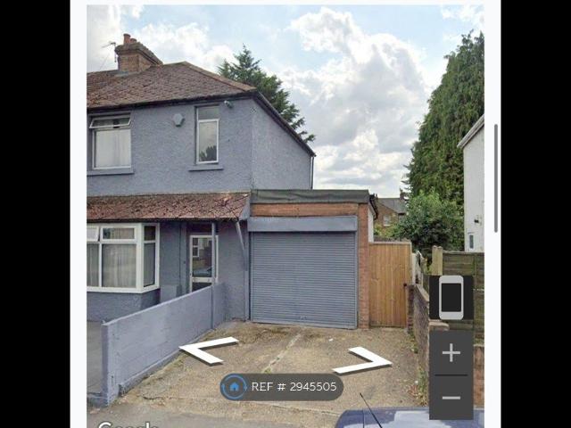 Apartment for rent in Hayes, Greater London