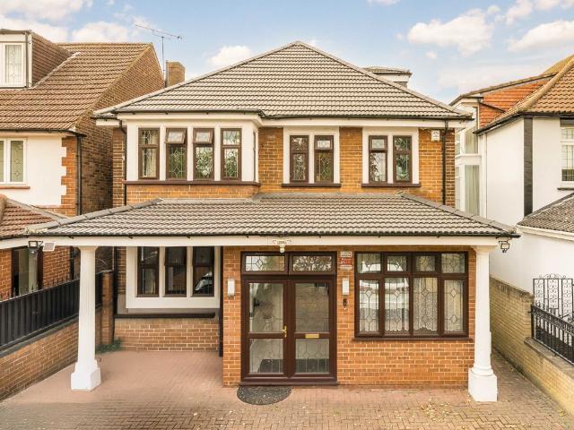 Studio for rent in London Borough of Hounslow, Greater London