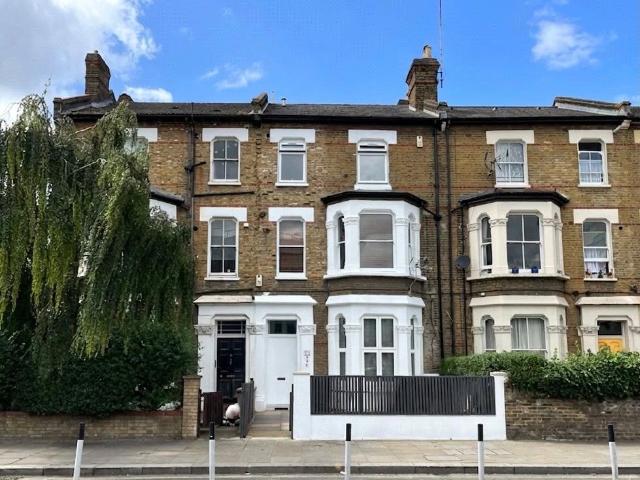Apartment for rent in Shepherd's Bush, Greater London