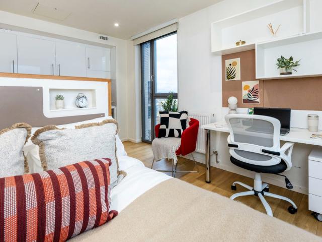 Room for rent in Shepherd's Bush, Greater London