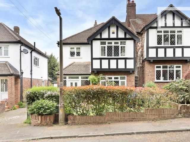 House for rent in Coopersale Street, Epping