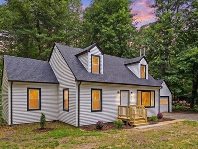 House for sale in Hampden, Massachusetts