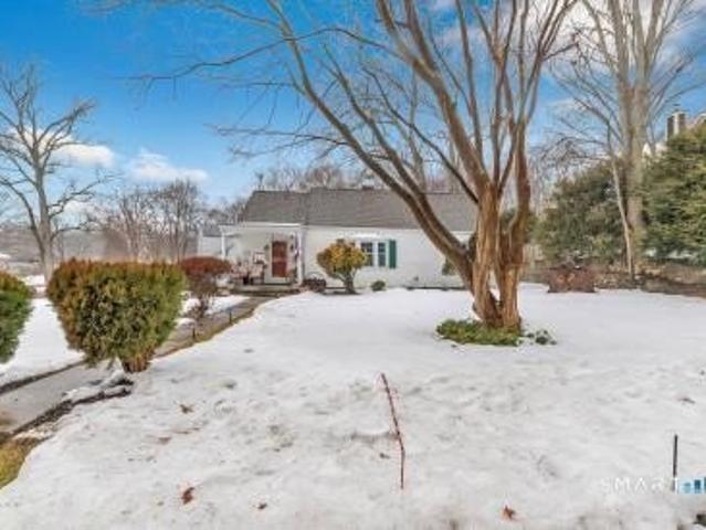 House for sale in Cos Cob, Connecticut
