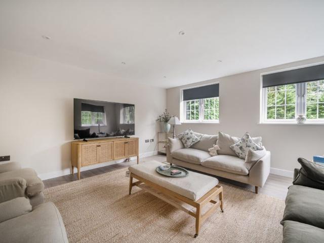 House for rent in Fole, Surrey