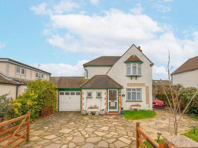 House for sale in Lower Halliford, Surrey