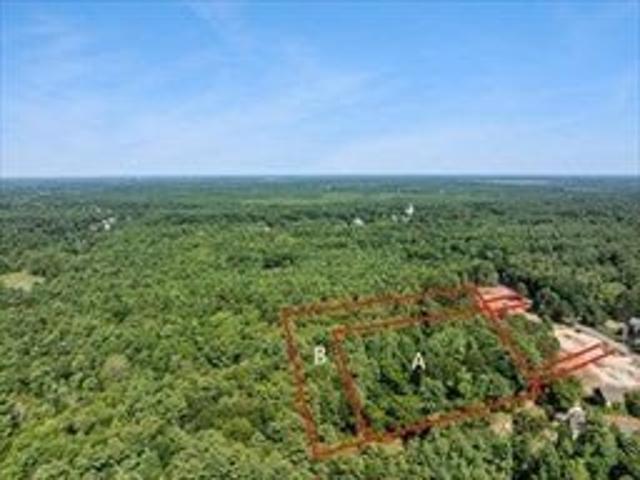 House for sale in Middleboro, Massachusetts