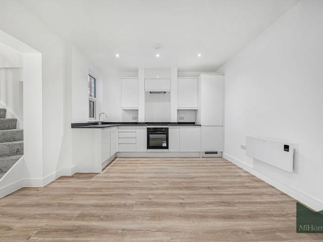 Apartment for rent in London Borough of Barnet, Greater London