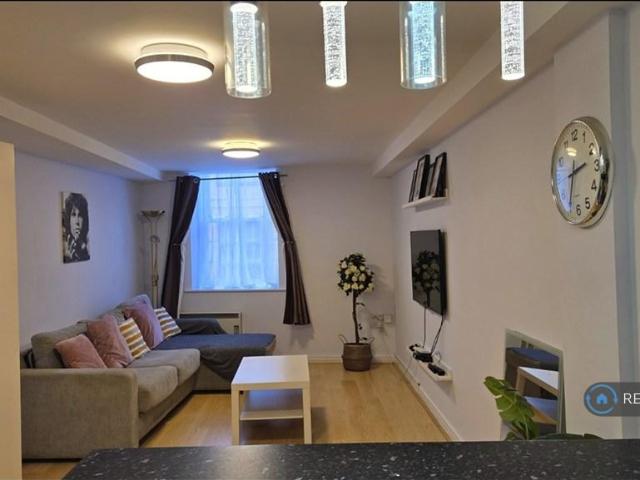 Apartment for rent in Ropewalks, Calderstones