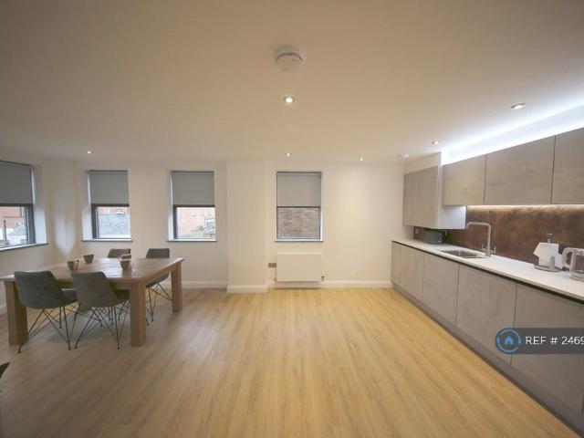 Apartment for rent in Rodbourne, Swindon