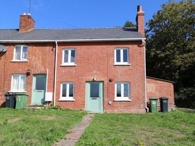 House for rent in Sugwas Pool
