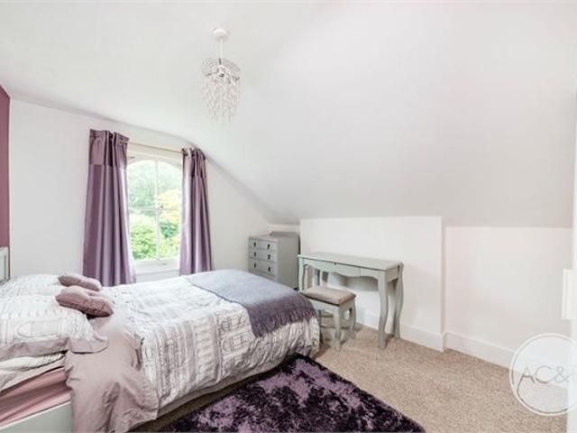 Apartment for rent in London Borough of Lewisham, Forest Hill