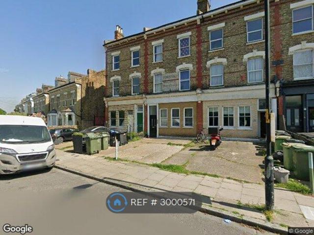 Apartment for rent in Nunhead, Greater London
