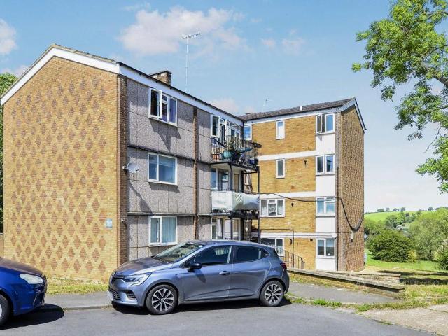 Apartment for rent in Pouchen End, Hertfordshire