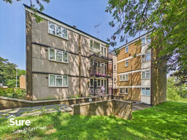 Apartment for rent in Pouchen End, Hertfordshire