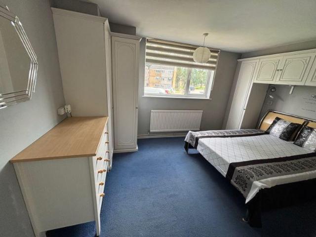 Apartment for rent in Pouchen End, Hertfordshire