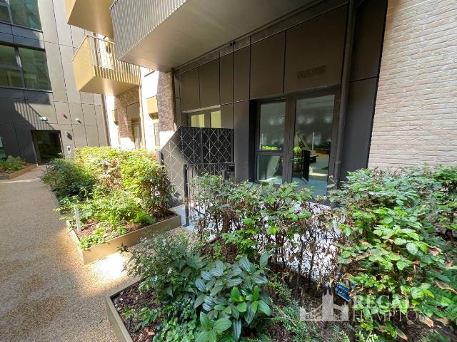 Apartment for rent in Oval, Greater London