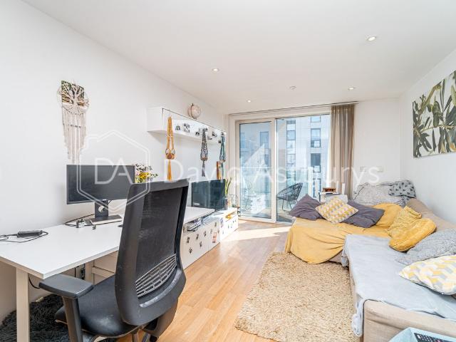 Apartment for rent in Woodberry Down, Greater London