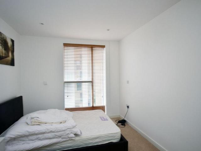 Apartment for rent in Stamford Hill, Greater London
