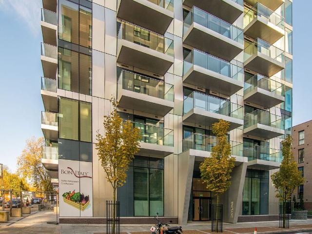 Apartment for rent in Woodberry Down, Stamford Hill