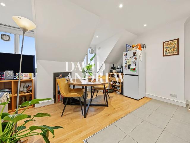 Apartment for rent in Manor House, Greater London
