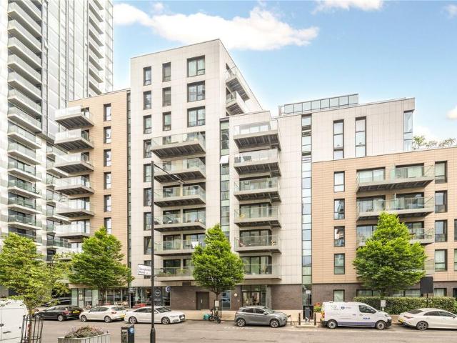 House for rent in Woodberry Grove Estate, Greater London