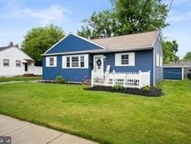 House for sale in Maple Shade, New Jersey