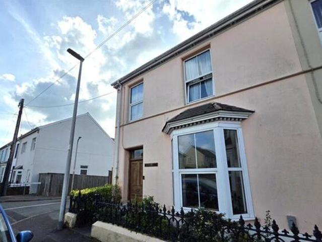 House for sale in Pembroke, Wales