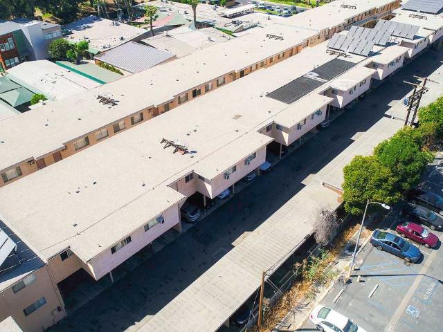 Apartment for rent in Studio City Neighborhood Council District, Canoga Park