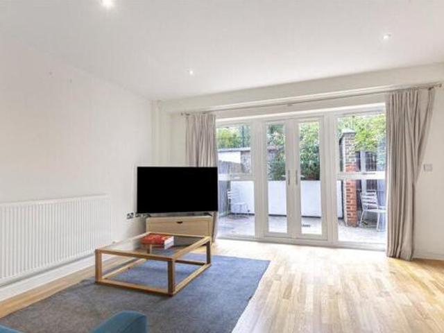 House for rent in Lyons, Greater London