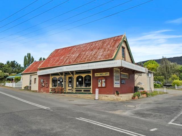 Property for sale in Woodbridge, Tasmania