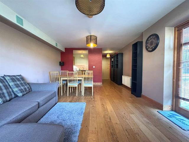 Apartment to rent in Blanchardstown, North Tipperary