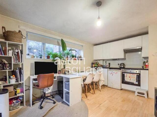 House for rent in Lyons, Greater London