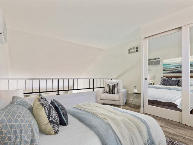 Apartment for rent in Canoga Park, California