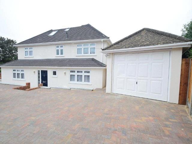 House for rent in Mill Hill, Greater London