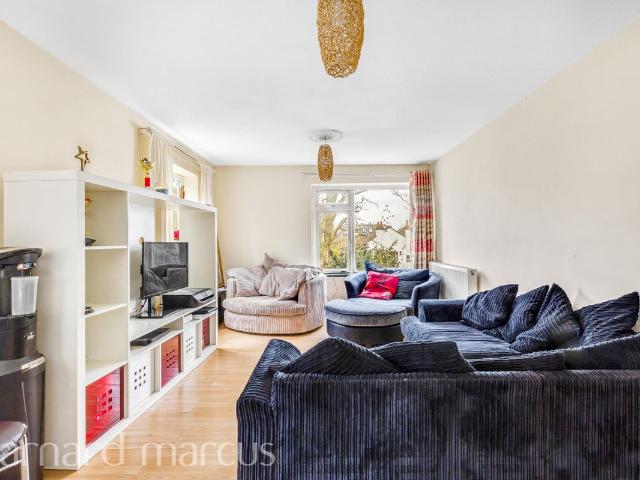 Apartment for rent in Wallington, Greater London
