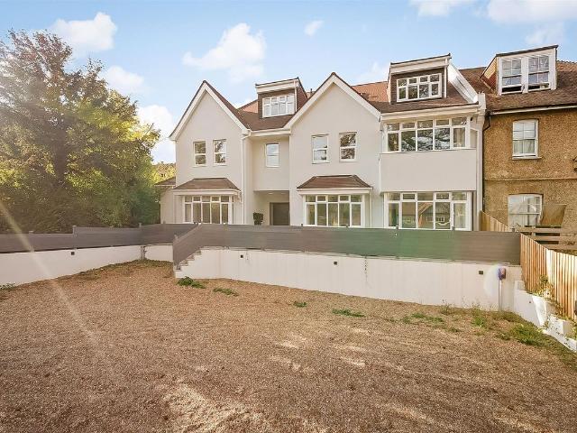 Apartment for rent in London Borough of Croydon, Greater London