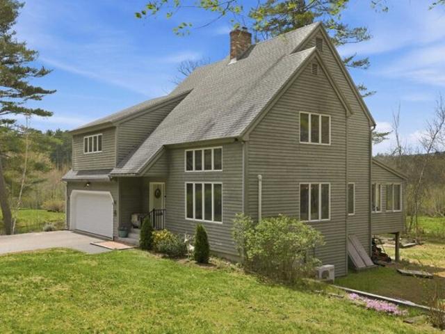 House for sale in New Hampshire